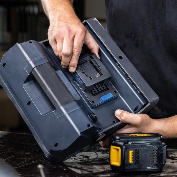 Delovna luč SCANGRIP VEGA 4 CONNECT